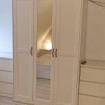 Kleiderschrank